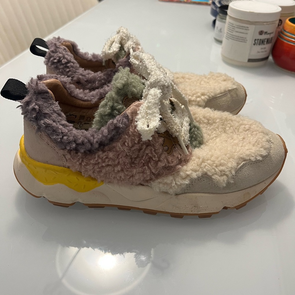Flower mountain Sherpa shoes from free people